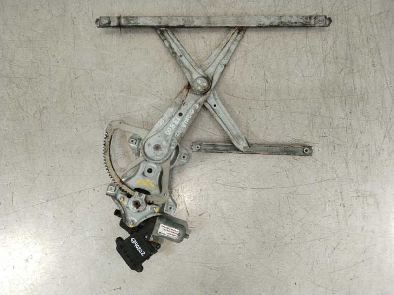 Recambio de elevalunas delantero derecho para toyota verso (_r2_) 1.6 d4-d (war20_) referencia OEM IAM 698100F021  857100F031