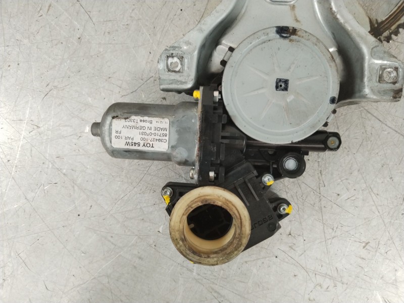 Recambio de elevalunas delantero derecho para toyota verso (_r2_) 1.6 d4-d (war20_) referencia OEM IAM 698100F021  857100F031