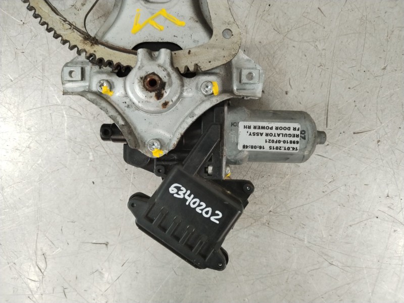 Recambio de elevalunas delantero derecho para toyota verso (_r2_) 1.6 d4-d (war20_) referencia OEM IAM 698100F021  857100F031