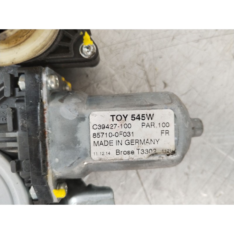 Recambio de elevalunas delantero derecho para toyota verso (_r2_) 1.6 d4-d (war20_) referencia OEM IAM 698100F021  857100F031