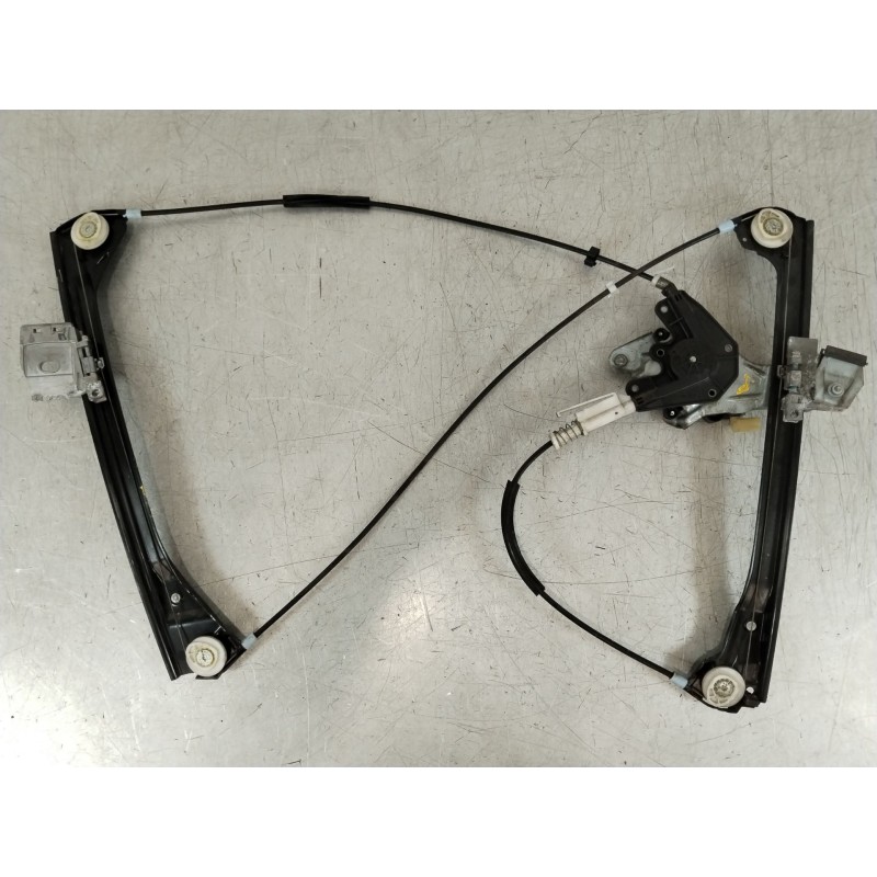 Recambio de elevalunas delantero derecho para bmw serie 3 coupe (e46) 330 cd referencia OEM IAM 8204180 51338229106 676283920630