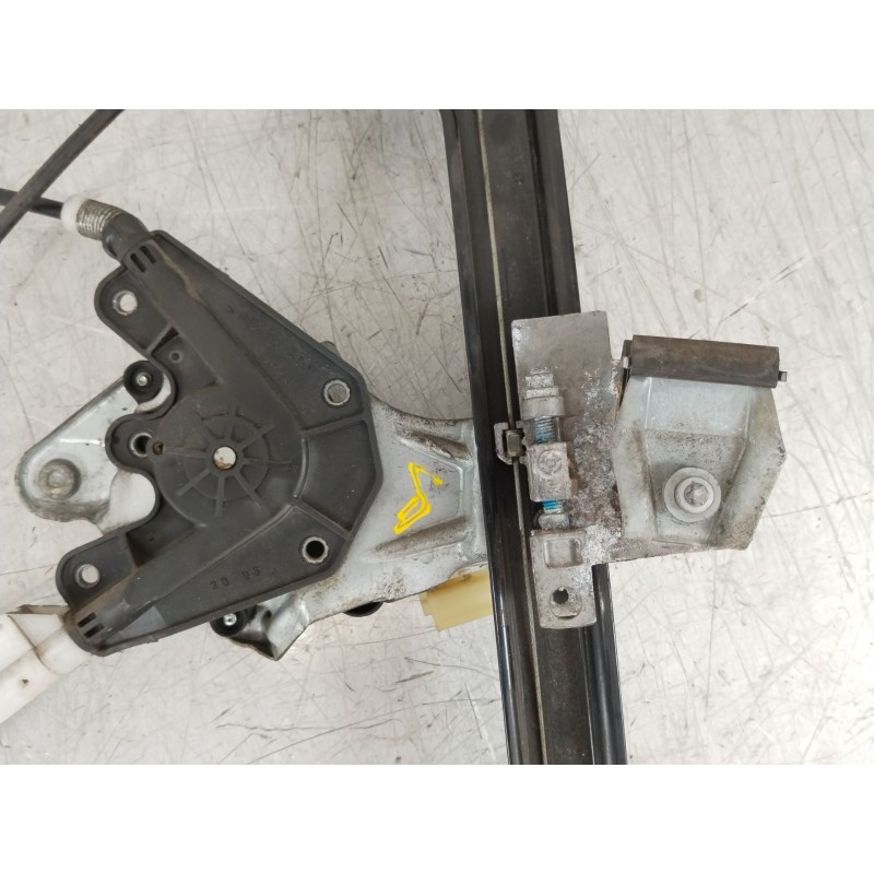 Recambio de elevalunas delantero derecho para bmw serie 3 coupe (e46) 330 cd referencia OEM IAM 8204180 51338229106 676283920630