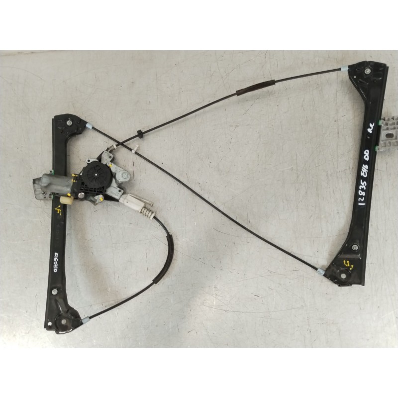 Recambio de elevalunas delantero derecho para bmw serie 3 coupe (e46) 330 cd referencia OEM IAM 8204180 51338229106 676283920630