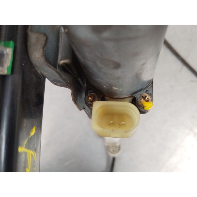 Recambio de elevalunas delantero derecho para bmw serie 3 coupe (e46) 330 cd referencia OEM IAM 8204180 51338229106 676283920630