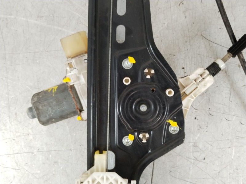 Recambio de elevalunas delantero izquierdo para bmw serie 3 berlina (e90) 318d referencia OEM IAM 51337140587 7140587E 6927027