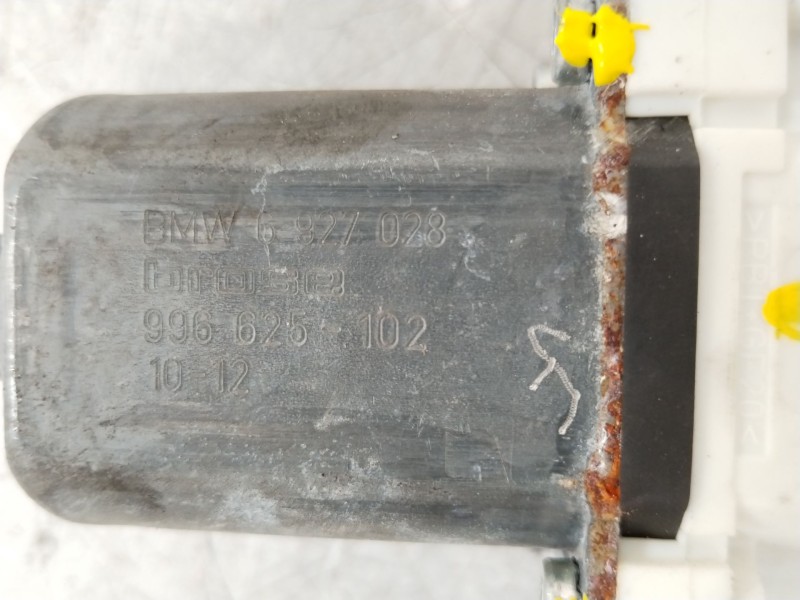 Recambio de elevalunas delantero derecho para bmw serie 3 berlina (e90) 318d referencia OEM IAM 51337140588 7140588E 6927028