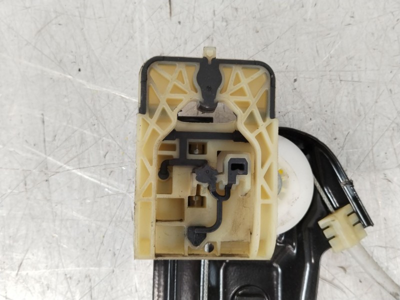 Recambio de elevalunas delantero derecho para opel insignia berlina excellence referencia OEM IAM 965869103 20951582 20952751