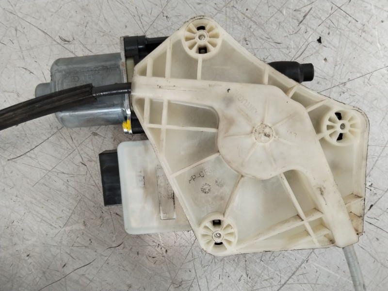 Recambio de elevalunas trasero derecho para seat leon (5f1) 2.0 tdi referencia OEM IAM 5F4839461C  5Q0959812A