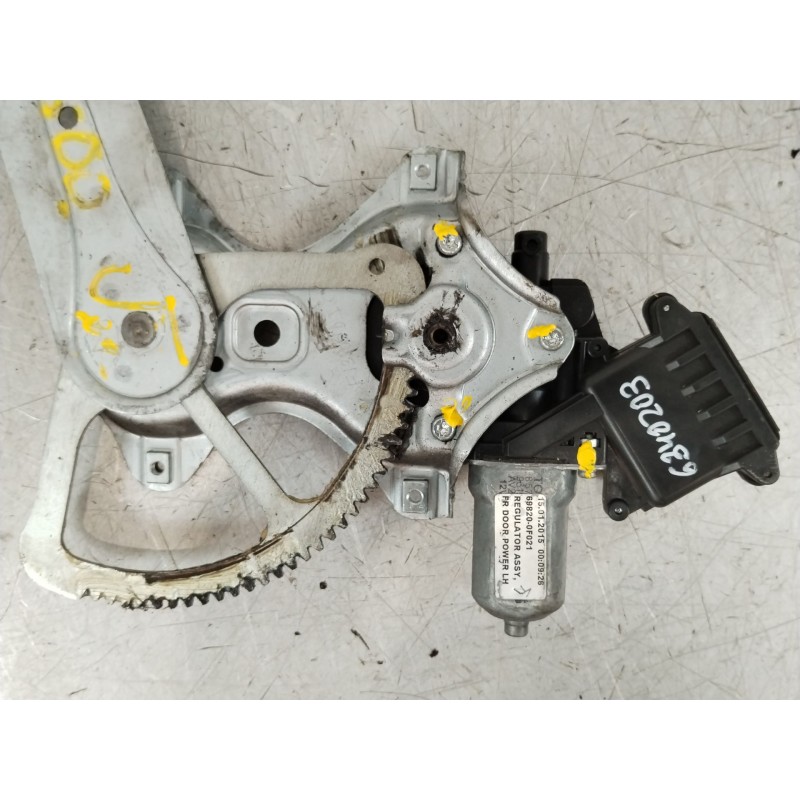 Recambio de elevalunas delantero izquierdo para toyota verso (_r2_) 1.6 d4-d (war20_) referencia OEM IAM 698200F021  857200F031