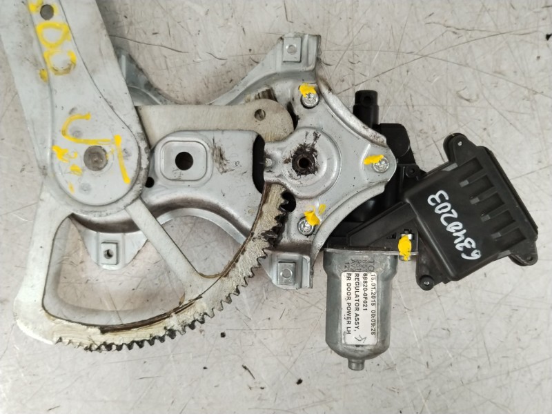 Recambio de elevalunas delantero izquierdo para toyota verso (_r2_) 1.6 d4-d (war20_) referencia OEM IAM 698200F021  857200F031