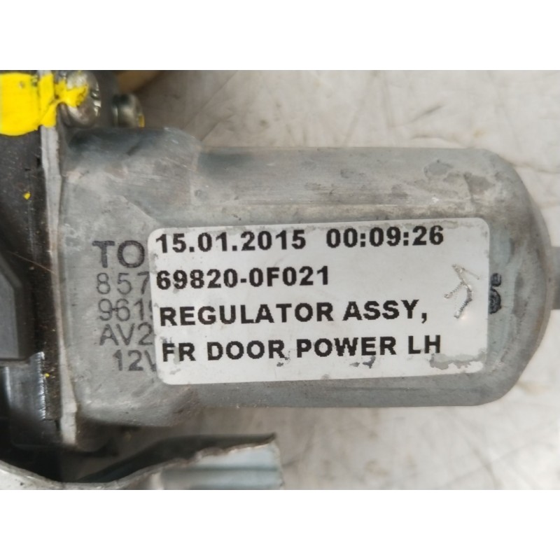 Recambio de elevalunas delantero izquierdo para toyota verso (_r2_) 1.6 d4-d (war20_) referencia OEM IAM 698200F021  857200F031