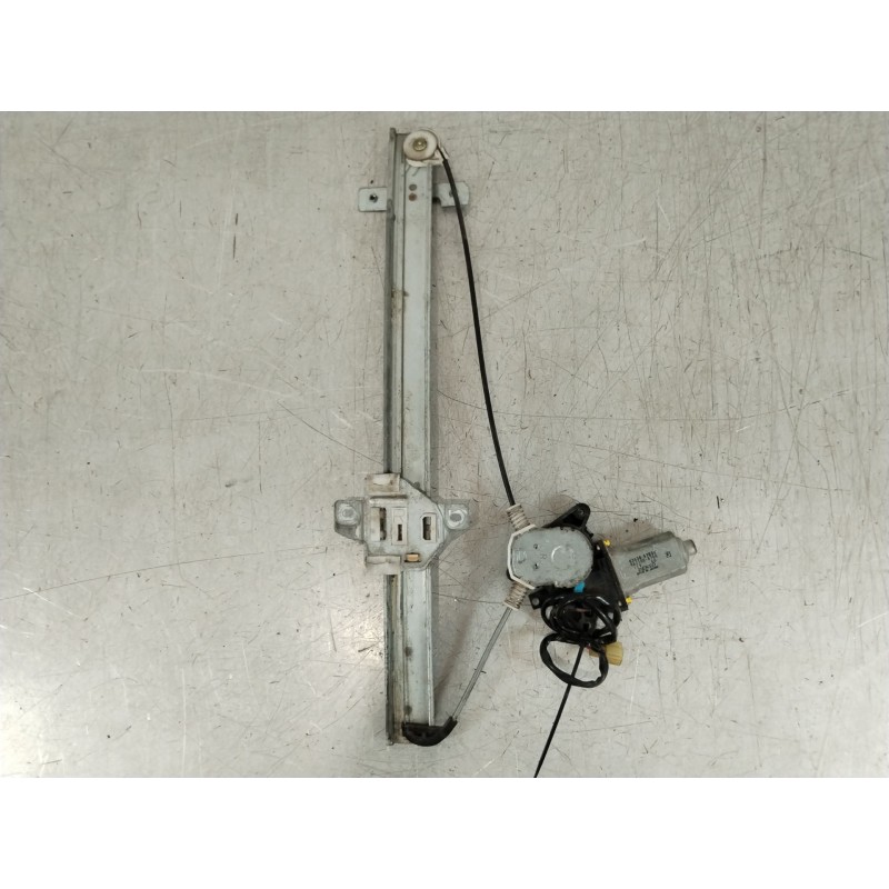 Recambio de elevalunas trasero derecho para suzuki vitara se/sv (et) 1.9 td largo lujo referencia OEM IAM 8353057B00  