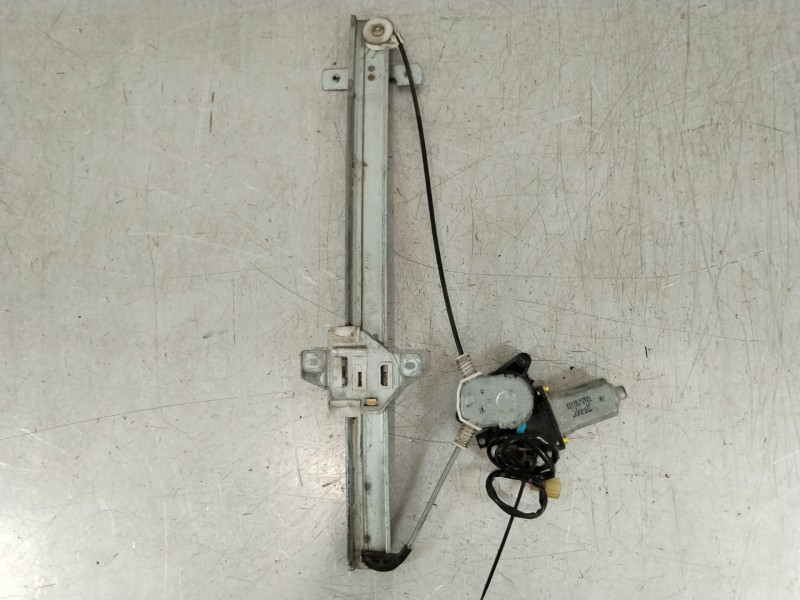 Recambio de elevalunas trasero derecho para suzuki vitara se/sv (et) 1.9 td largo lujo referencia OEM IAM 8353057B00  