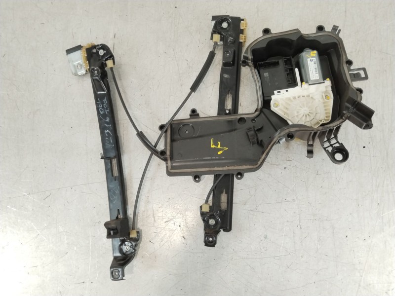 Recambio de elevalunas delantero izquierdo para seat leon (1p1) reference referencia OEM IAM 1P0837401S 3C0959793A 1T0959701AG