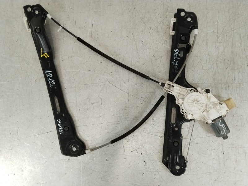 Recambio de elevalunas delantero izquierdo para bmw serie 1 berlina (e81/e87) 118d referencia OEM IAM 7067795  6927027