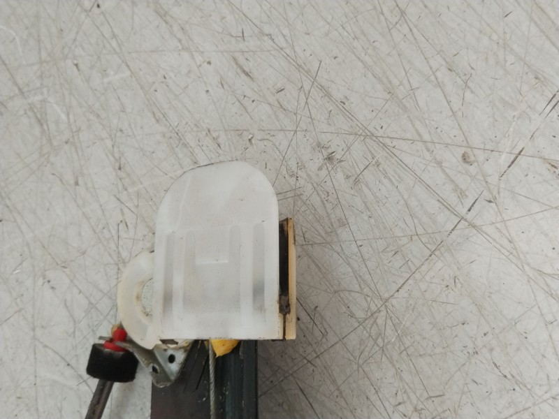 Recambio de elevalunas delantero izquierdo para ford mondeo ber. (ca2) ghia referencia OEM IAM 1803915 1803915 6M2114A389B