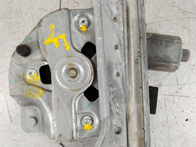 Recambio de elevalunas delantero izquierdo para peugeot 208 1.5 blue-hdi fap referencia OEM IAM 9806088180  9806081880