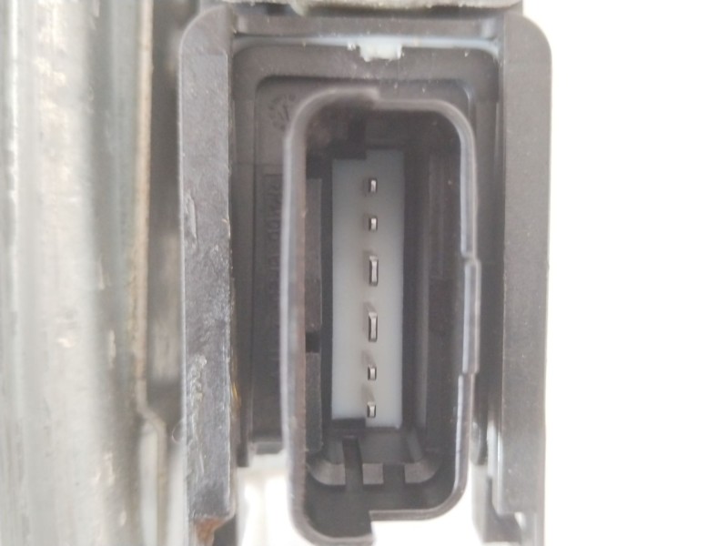 Recambio de elevalunas delantero izquierdo para peugeot 208 1.5 blue-hdi fap referencia OEM IAM 9806088180  9806081880