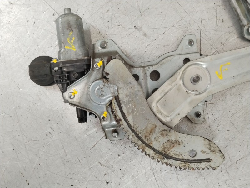 Recambio de elevalunas delantero izquierdo para suzuki swift berlina (mz) gl (5-ptas.) referencia OEM IAM 8340263J51  8346063J00