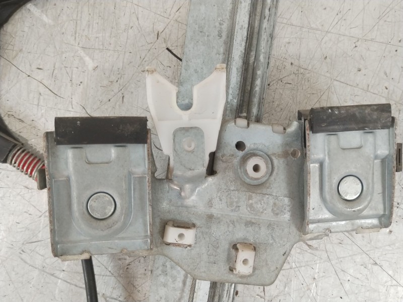 Recambio de elevalunas delantero izquierdo para ford fiesta vi (cb1, ccn) 1.4 tdci referencia OEM IAM 1837995  