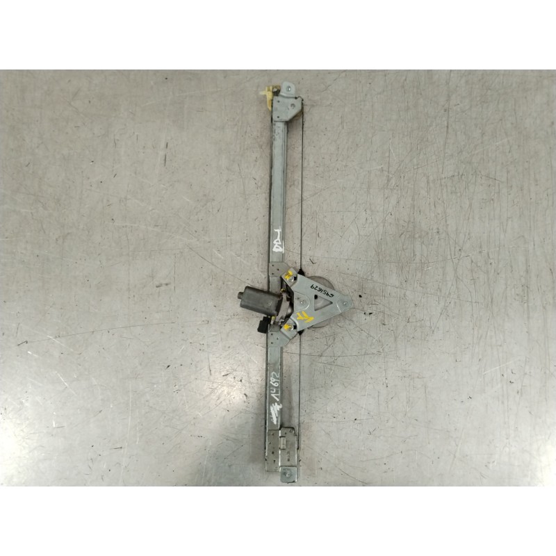 Recambio de elevalunas delantero derecho para nissan primastar furgoneta (x83) 2.0 dci 115 referencia OEM IAM 37103001  8070000Q