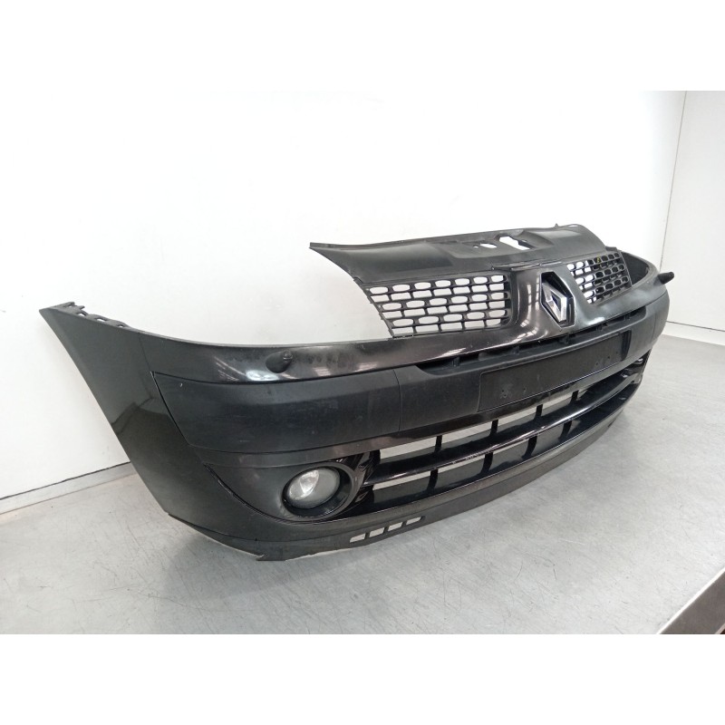 Recambio de paragolpes delantero para renault clio ii (bb_, cb_) 1.4 (b/cb0c, b/cb0s) referencia OEM IAM 8200074471  