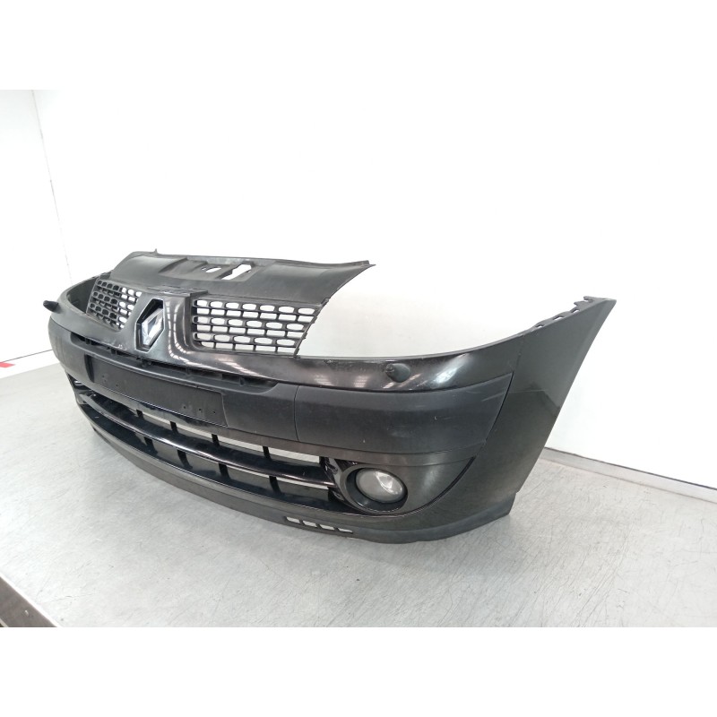 Recambio de paragolpes delantero para renault clio ii (bb_, cb_) 1.4 (b/cb0c, b/cb0s) referencia OEM IAM 8200074471  