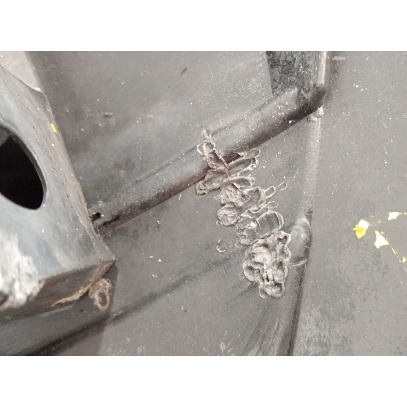 Recambio de paragolpes delantero para renault clio ii (bb_, cb_) 1.4 (b/cb0c, b/cb0s) referencia OEM IAM 8200074471  