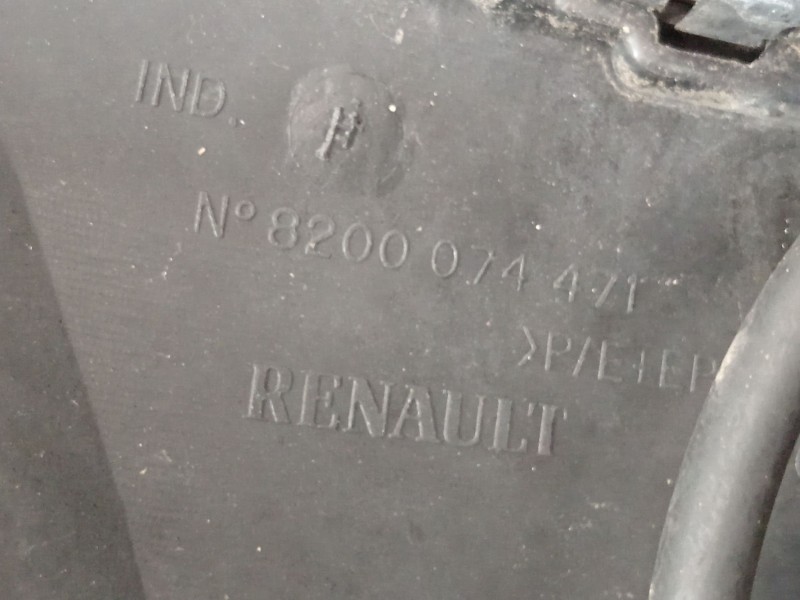 Recambio de paragolpes delantero para renault clio ii (bb_, cb_) 1.4 (b/cb0c, b/cb0s) referencia OEM IAM 8200074471  