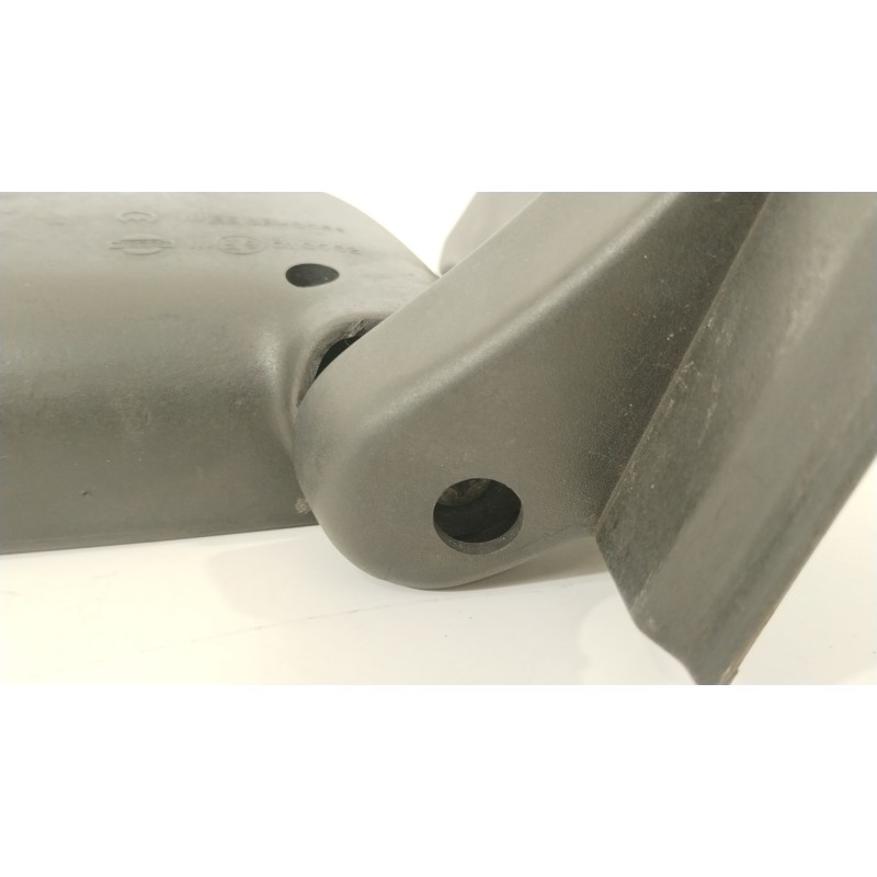 Recambio de retrovisor derecho para nissan vanette cargo autobús (hc 23) 2.3 d referencia OEM IAM 963018C800  