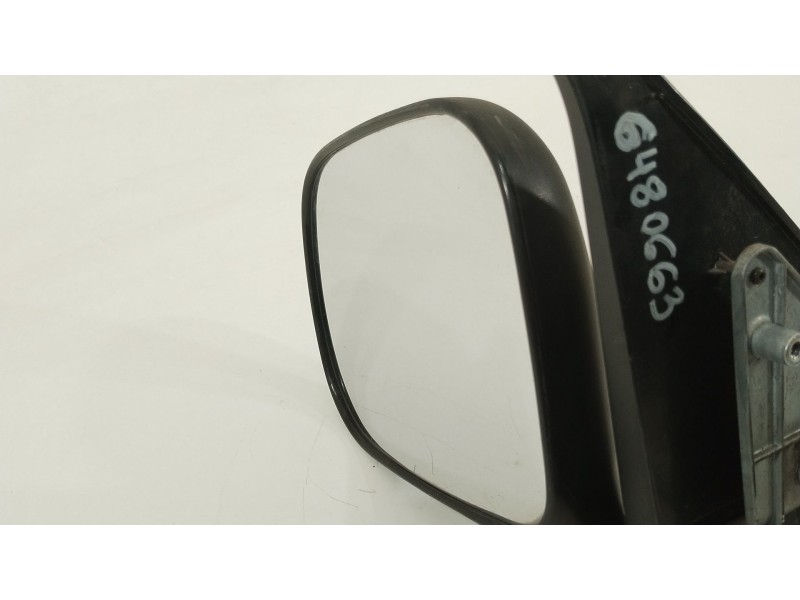 Recambio de retrovisor izquierdo para nissan vanette cargo autobús (hc 23) 2.3 d referencia OEM IAM 963028C800  
