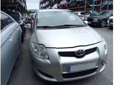 toyota auris (_e15_) del año 2007 2