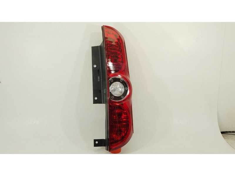 Recambio de piloto trasero derecho para fiat doblo cargo (263_) 1.6 d multijet referencia OEM IAM 51810673  