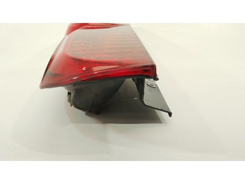 Recambio de piloto trasero derecho para fiat doblo cargo (263_) 1.6 d multijet referencia OEM IAM 51810673  