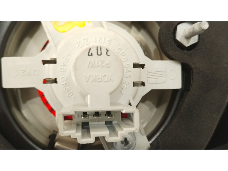 Recambio de piloto trasero derecho para seat altea (5p1) 1.9 tdi referencia OEM IAM 5P0945096J 5P0945257 5P0945112F