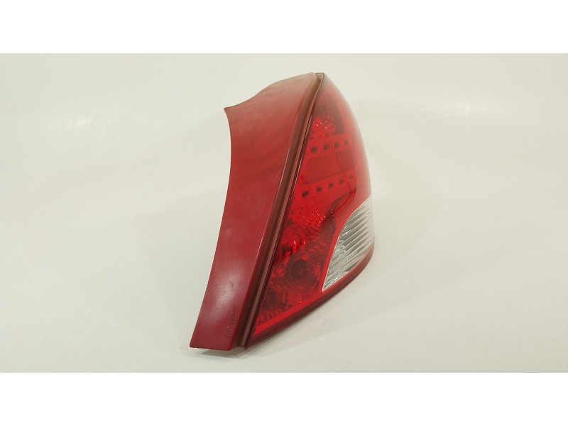 Recambio de piloto trasero derecho para peugeot 207/207+ (wa_, wc_) 1.4 hdi referencia OEM IAM 9686565980  6351Y7