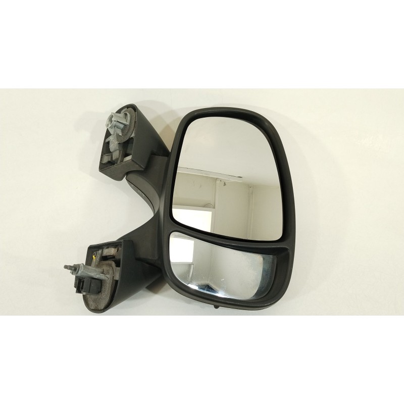 Recambio de retrovisor derecho para nissan primastar furgoneta (x83) 2.0 dci 115 referencia OEM IAM 9630100Q0A  8200200145