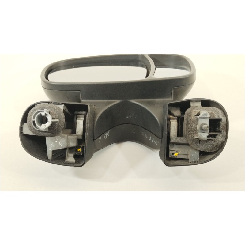 Recambio de retrovisor derecho para nissan primastar furgoneta (x83) 2.0 dci 115 referencia OEM IAM 9630100Q0A  8200200145