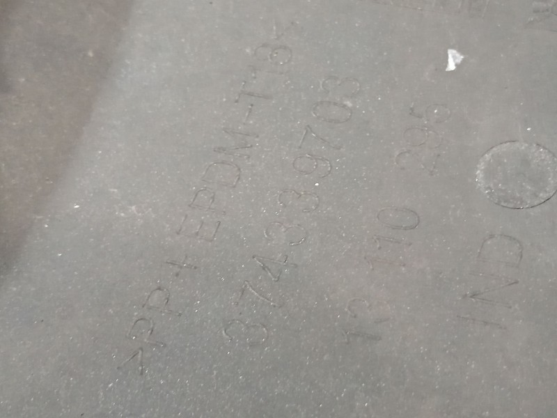 Recambio de paragolpes delantero para opel astra h gtc (a04) 1.7 cdti (l08) referencia OEM IAM 374339703  