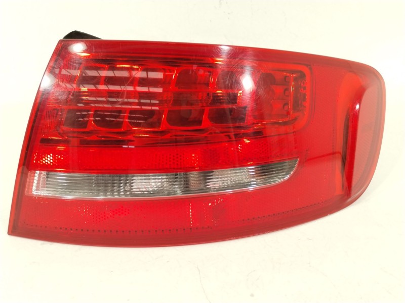 Recambio de piloto trasero derecho para audi a4 b8 avant (8k5) 2.0 tdi referencia OEM IAM 8K5945096K  