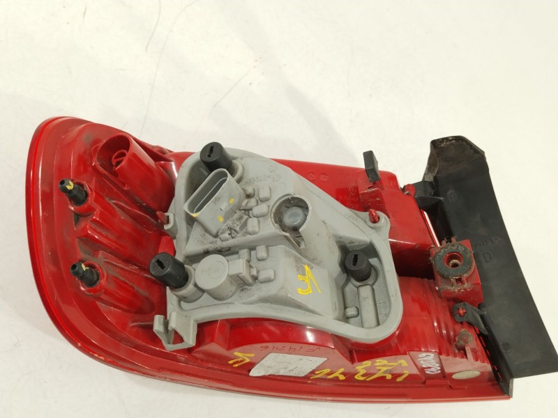 Recambio de piloto trasero derecho para audi a4 b8 avant (8k5) 2.0 tdi referencia OEM IAM 8K5945096K  