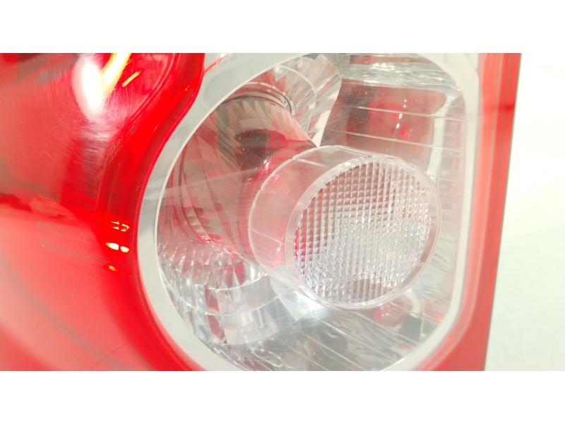 Recambio de piloto trasero izquierdo para dacia logan express ambiance referencia OEM IAM 8200864612  62420911