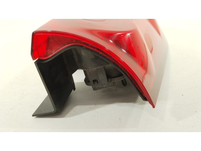 Recambio de piloto trasero izquierdo para dacia logan express ambiance referencia OEM IAM 8200864612  62420911