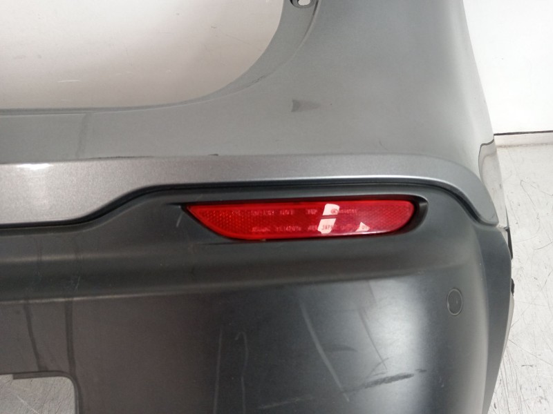 Recambio de paragolpes trasero para nissan qashqai (j11) acenta referencia OEM IAM 85022HV20H  