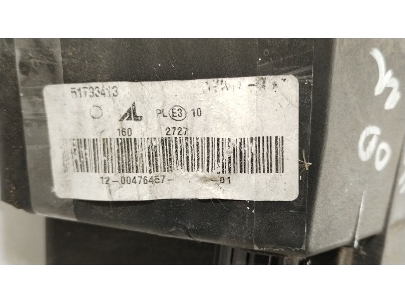 Recambio de faro derecho para ford ka (ru8) 1.2 referencia OEM IAM 45940748 51733413 1566724