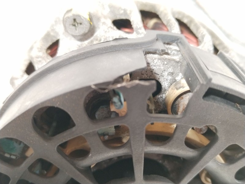 Recambio de alternador para fiat panda (169) 1.1 8v referencia OEM IAM 51859042  