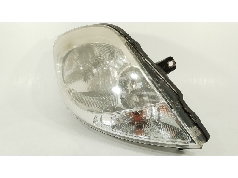 Recambio de faro derecho para nissan primastar furgoneta (x83) 2.0 dci 115 referencia OEM IAM 8200701356 89313980 93859830