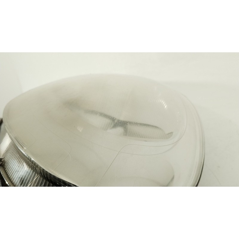 Recambio de faro derecho para nissan primastar furgoneta (x83) 2.0 dci 115 referencia OEM IAM 8200701356 89313980 93859830