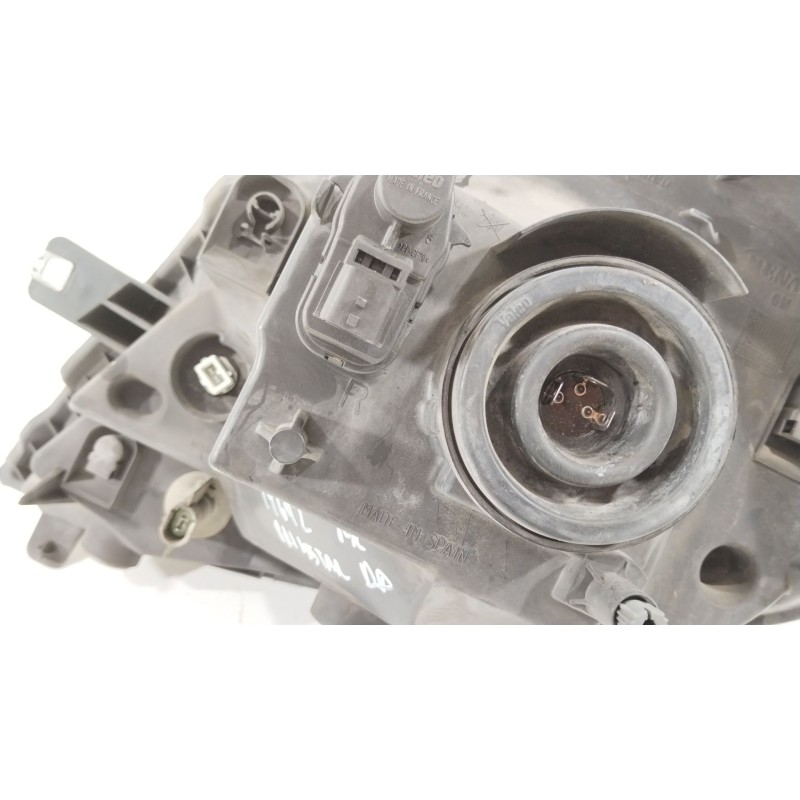 Recambio de faro derecho para nissan primastar furgoneta (x83) 2.0 dci 115 referencia OEM IAM 8200701356 89313980 93859830