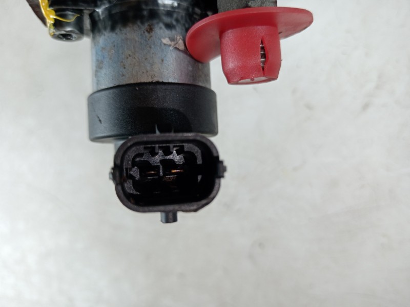 Recambio de bomba inyeccion para opel insignia sports tourer 2.0 16v cdti referencia OEM IAM 55571005  0445010193